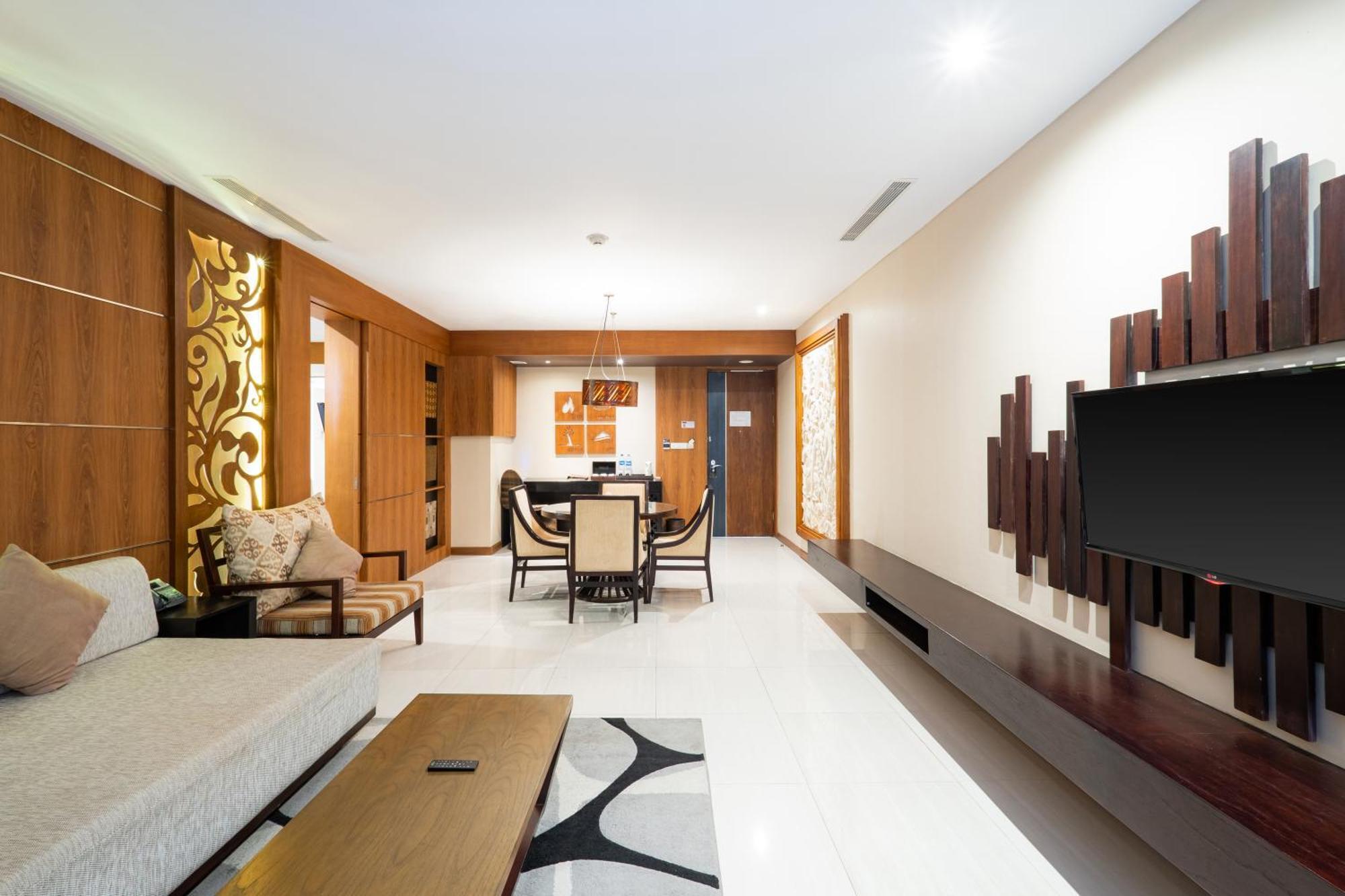 Vouk Hotel And Suites נוסא דואה מראה חיצוני תמונה