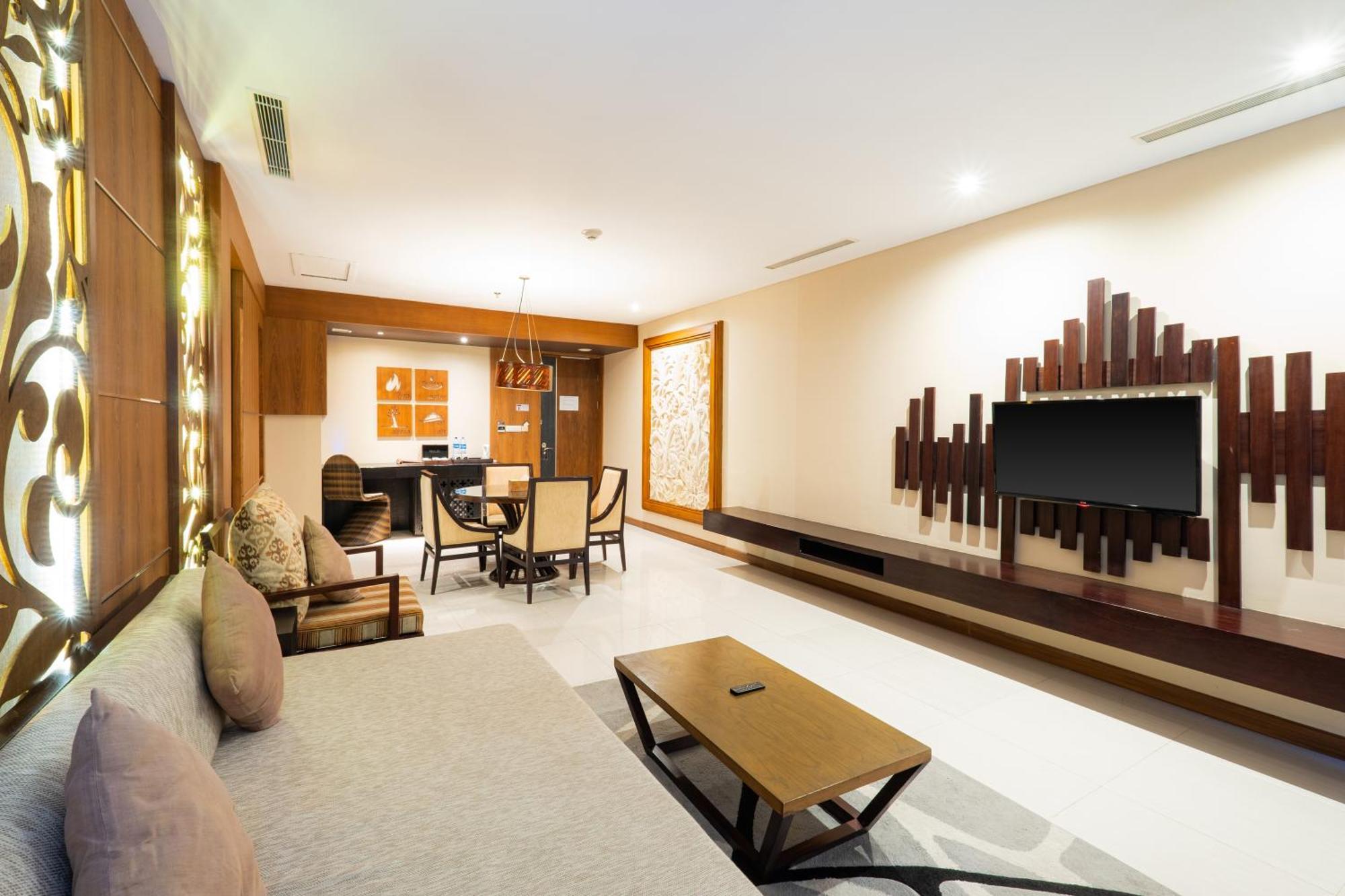 Vouk Hotel And Suites נוסא דואה מראה חיצוני תמונה