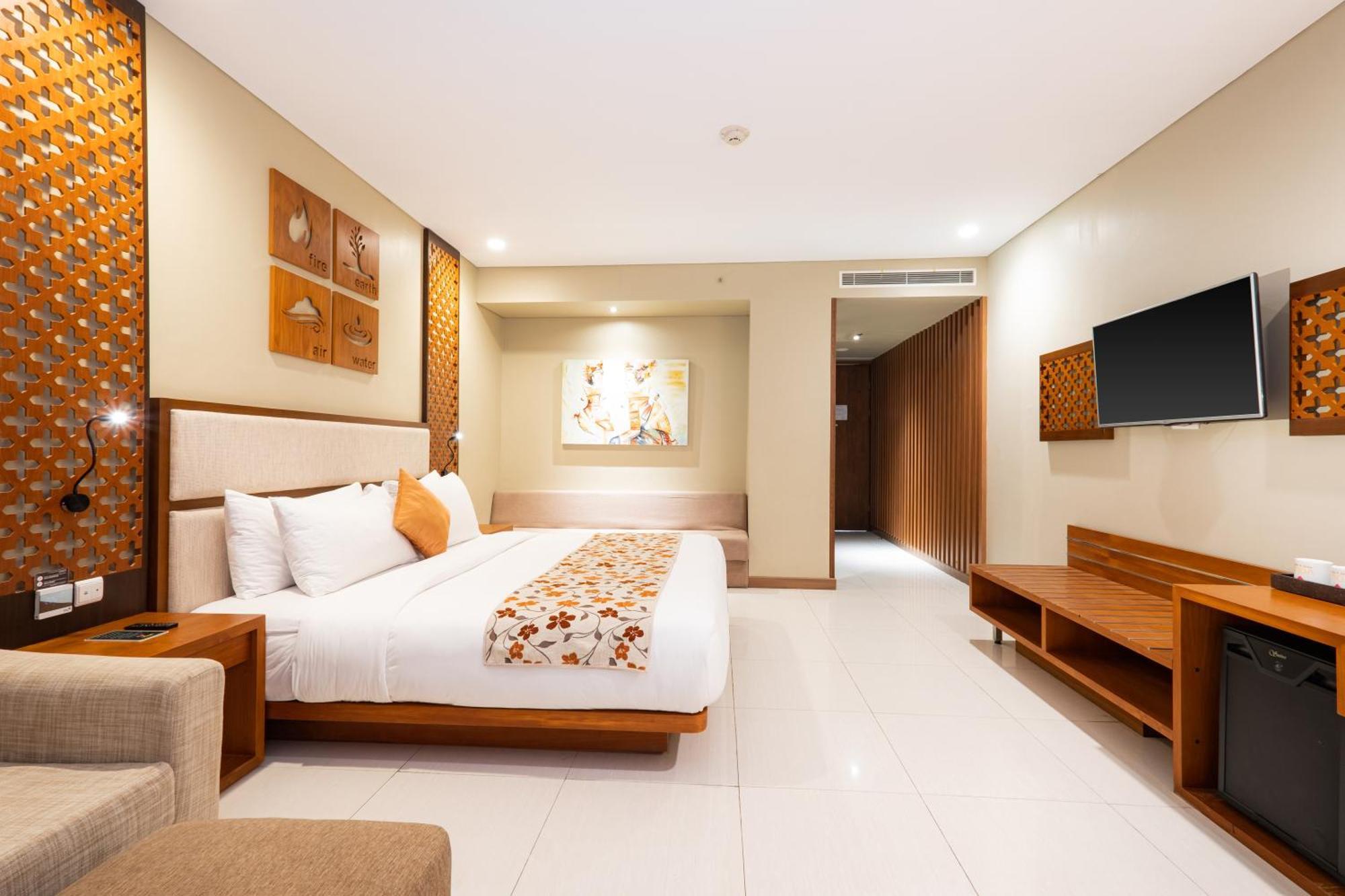 Vouk Hotel And Suites נוסא דואה מראה חיצוני תמונה