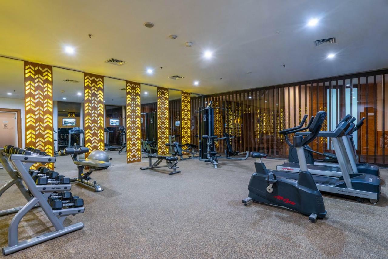 Vouk Hotel And Suites נוסא דואה מראה חיצוני תמונה